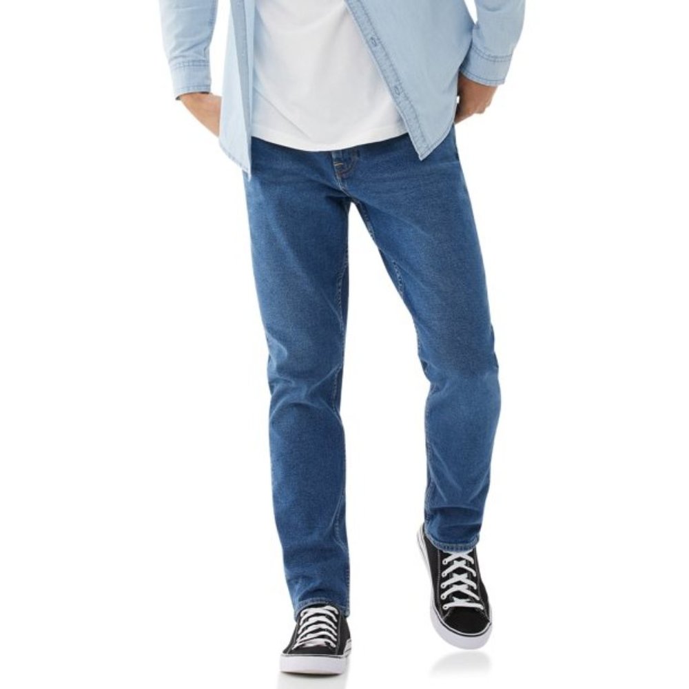 Free Assembly Mens Med Wash Men's Five-Pocket Straight Leg Jeans Size 32x34 NWT
